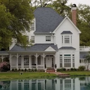 Nine Oaks au Joubert: A Victorian Bayou Retreat